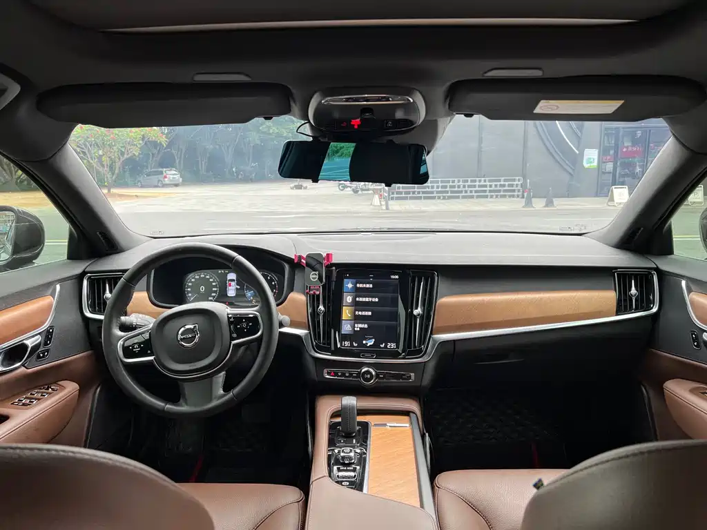 Volvo S90 B5 Smart Grace Luxury