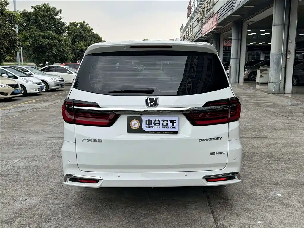 Odyssey 2.0 L e:HEV Sharp· Leading Enjoyment