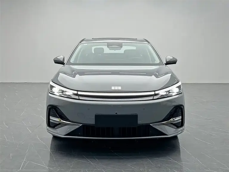 Geely Galaxy A7 银河A7 EM 2025款 EM-i 150 km 远航版