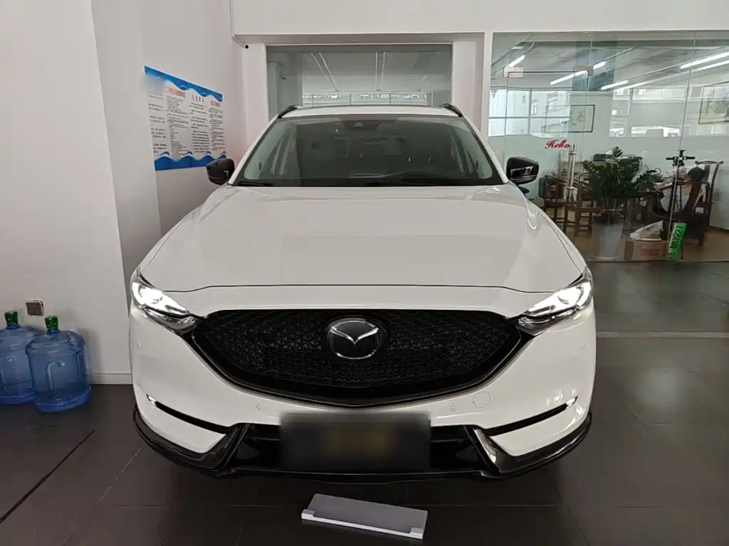 Mazda CX-5 2.5 L Auto 2 WD Black Knight