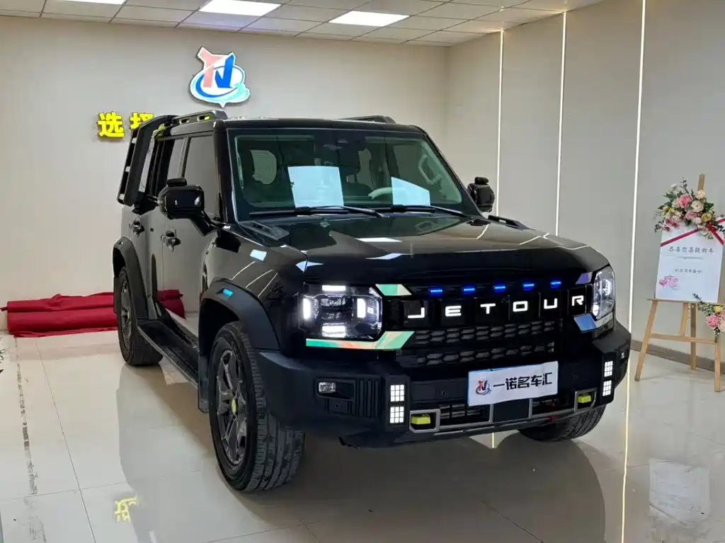 Jetour Traveller 2.0 T 4 WD Cross PRO