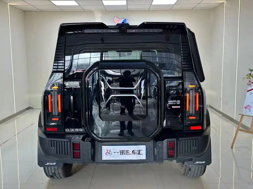 Jetour Traveller 2.0 T 4 WD Cross PRO