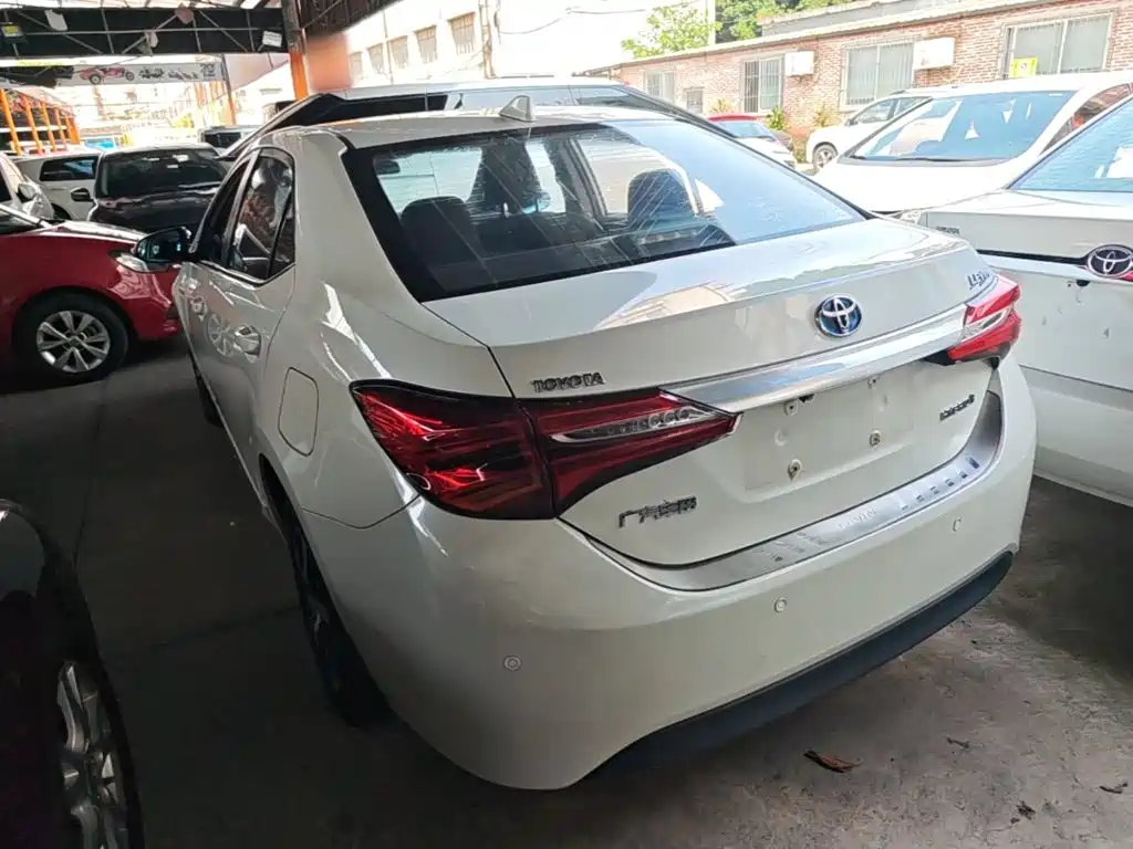 Levin Facelift Dual Engine 1.8 H GS E-CVT Elite Sunroof CN-V