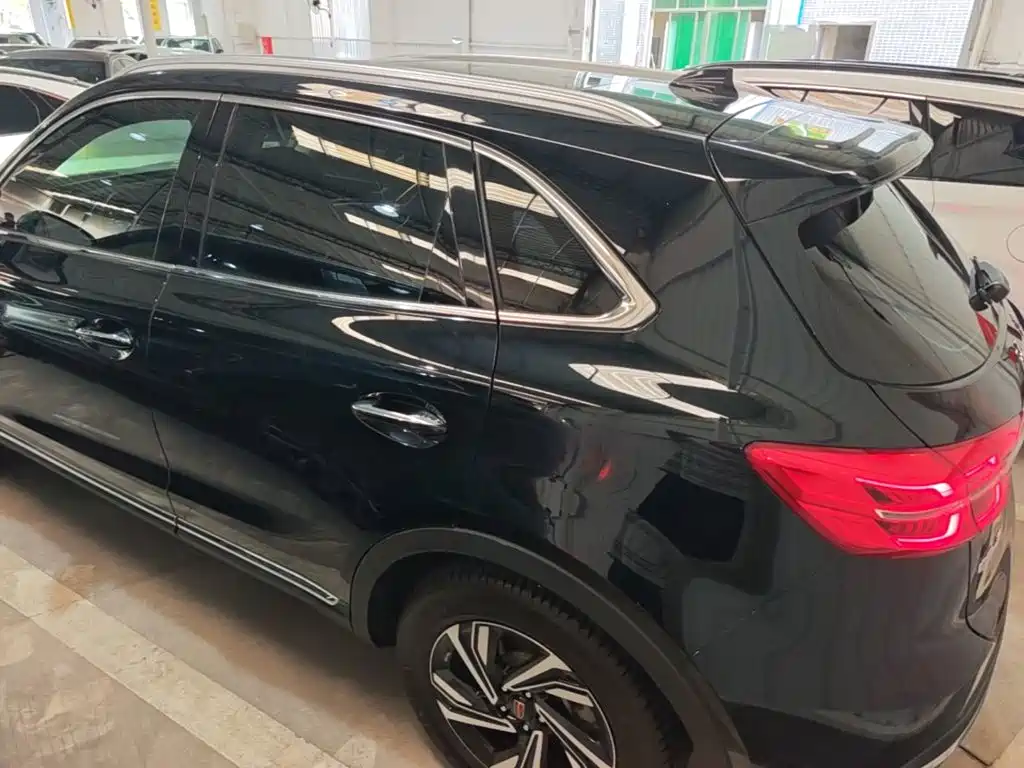 Hongqi HS5 Facelift 2.0 T Connected Flagship Enjoyment
