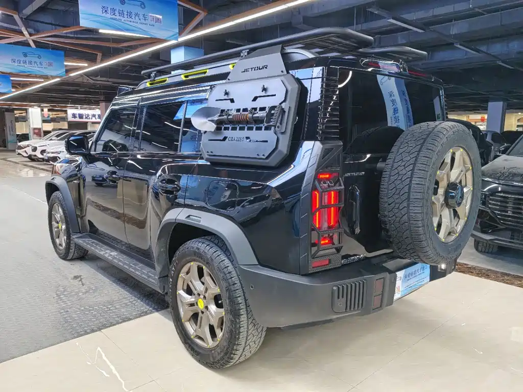 Jetour Traveller 2.0 T 4 WD Cross PRO