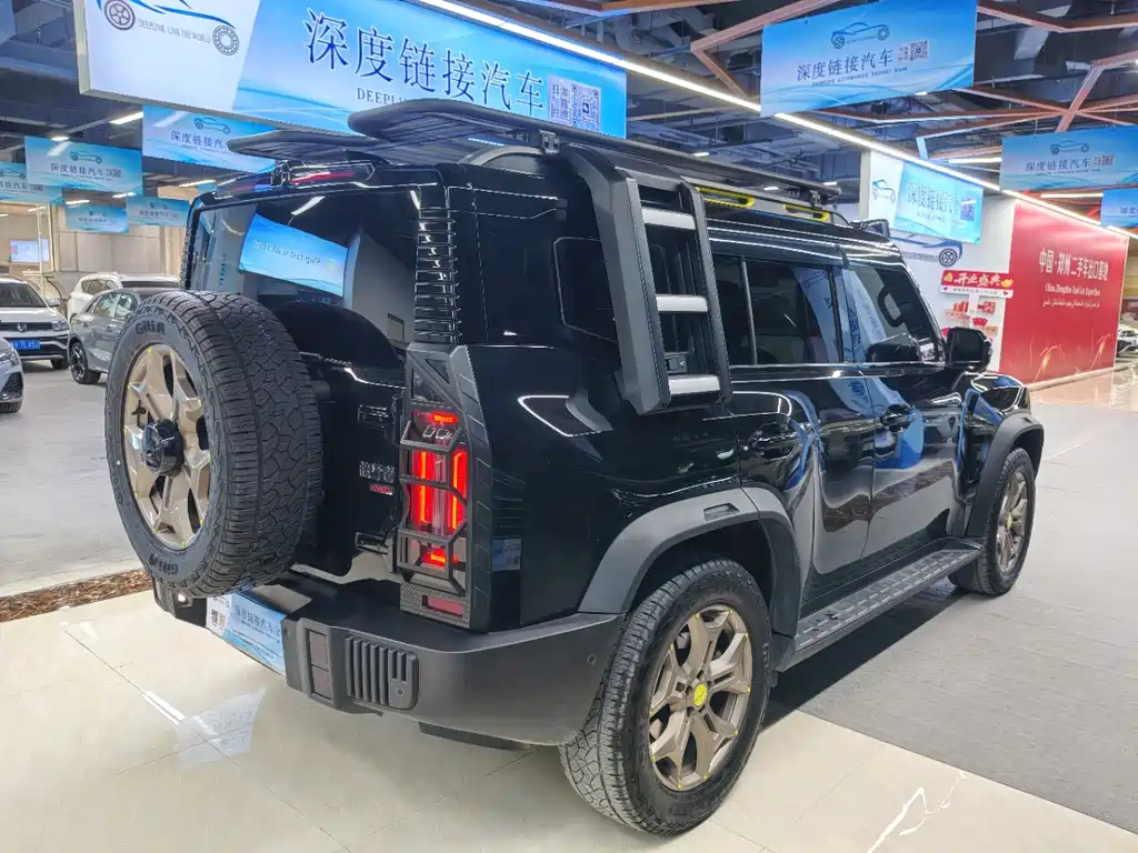 Jetour Traveller 2.0 T 4 WD Cross PRO