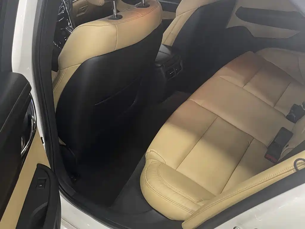 Cadillac ATS (Import) 28 T Comfort