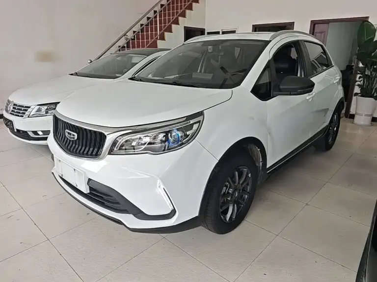 Geely Vision X3 PRO 1.5 L CVT Distinguished