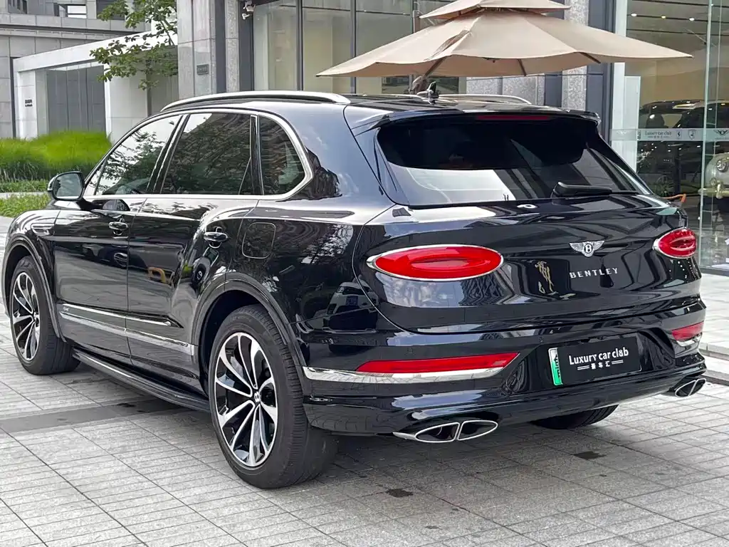 Bentayga PHEV 3.0 T PHEV