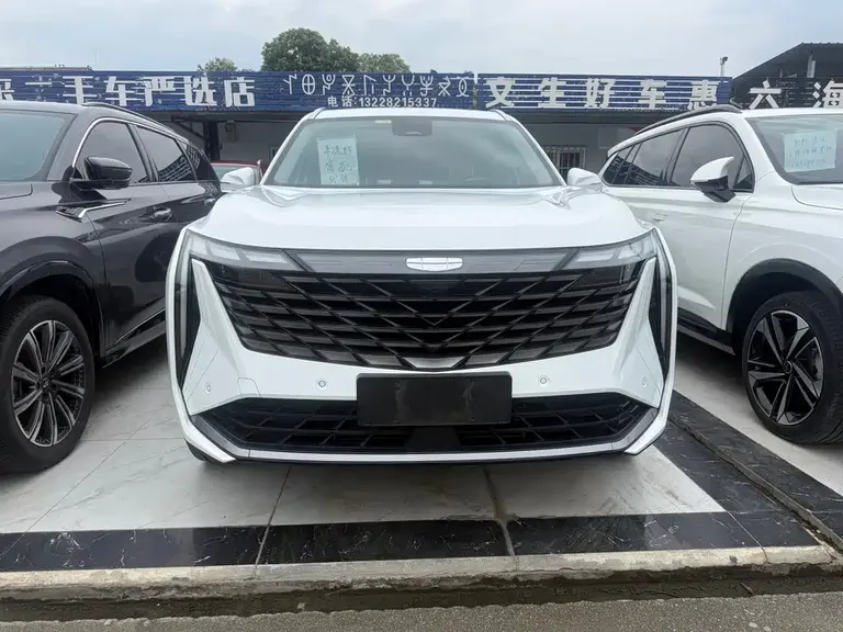 Geely Boyue L 1.5 TD DCT Distinguished