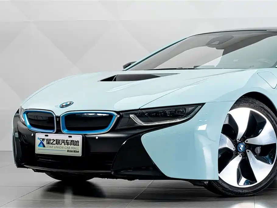 BMW i8 Standard
