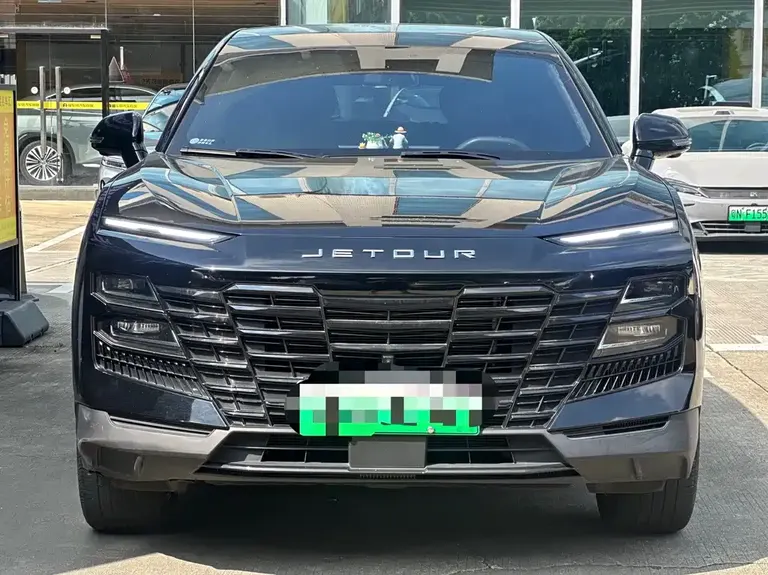 Jetour Dasheng i-DM 1.5 T DHT Lightning 01