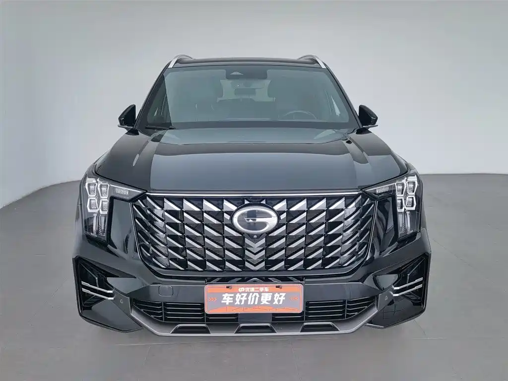 GAC Trumpchi GS8 Navigator Series 2.0 TGDI 2 WD Luxury Connected (7-seat)