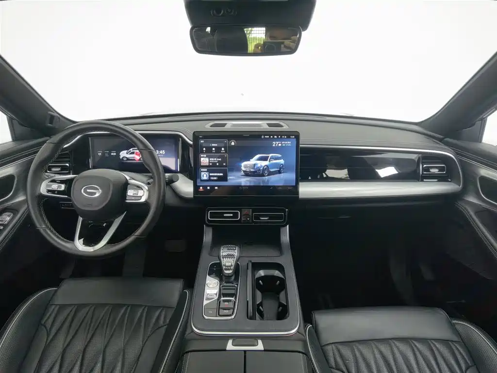 GAC Trumpchi GS8 Navigator Series 2.0 TGDI 2 WD Luxury Connected (7-seat)