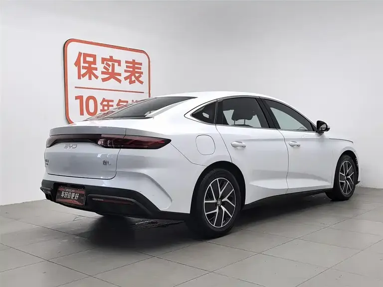 BYD Qin L DM-i 80 KM Transcend