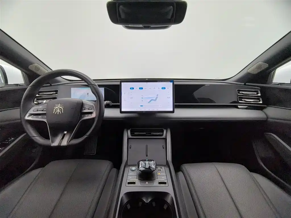 Qin L DM-i 80 KM Transcend