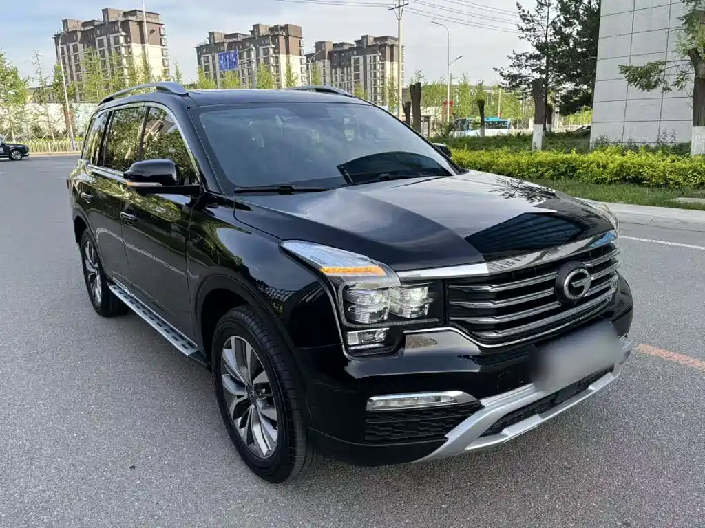 GAC Trumpchi GS8 320 T 2 WD Luxury Connected (7-seat)