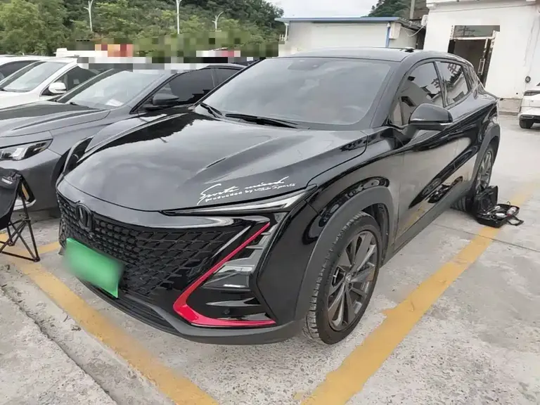 Changan UNI-T 1.5 T Distinguished