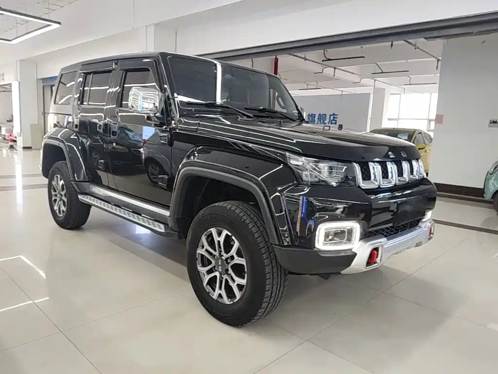 BAIC BJ40 2.0 T Auto 4 WD City Hunter Swordsman