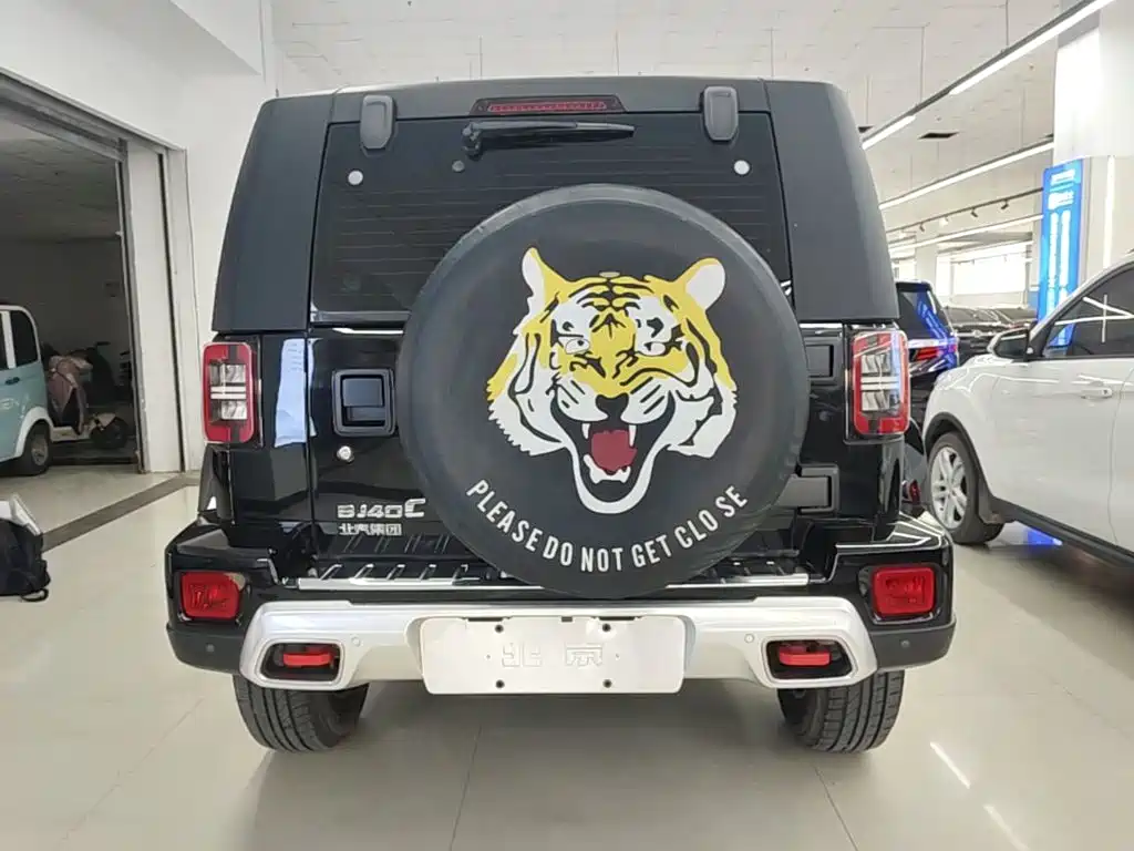 BAIC BJ40 2.0 T Auto 4 WD City Hunter Swordsman