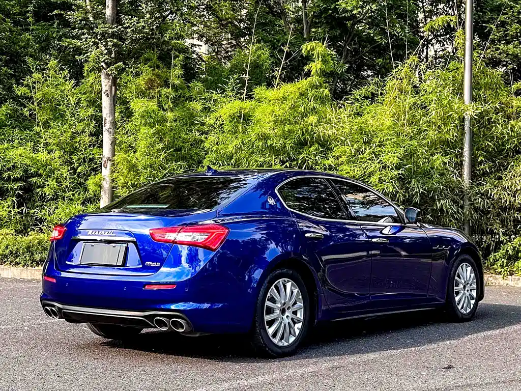 Ghibli 3.0 T Standard CN-VI
