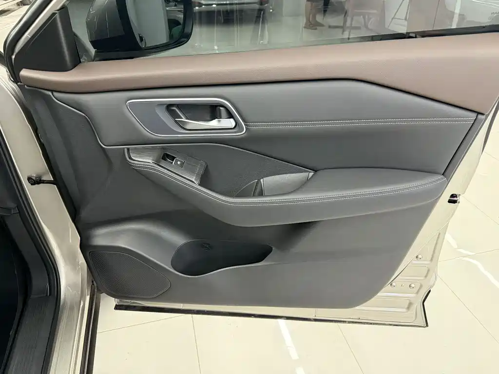 X-Trail e-POWER Super Hybrid Dual Motor 4 WD Luxury