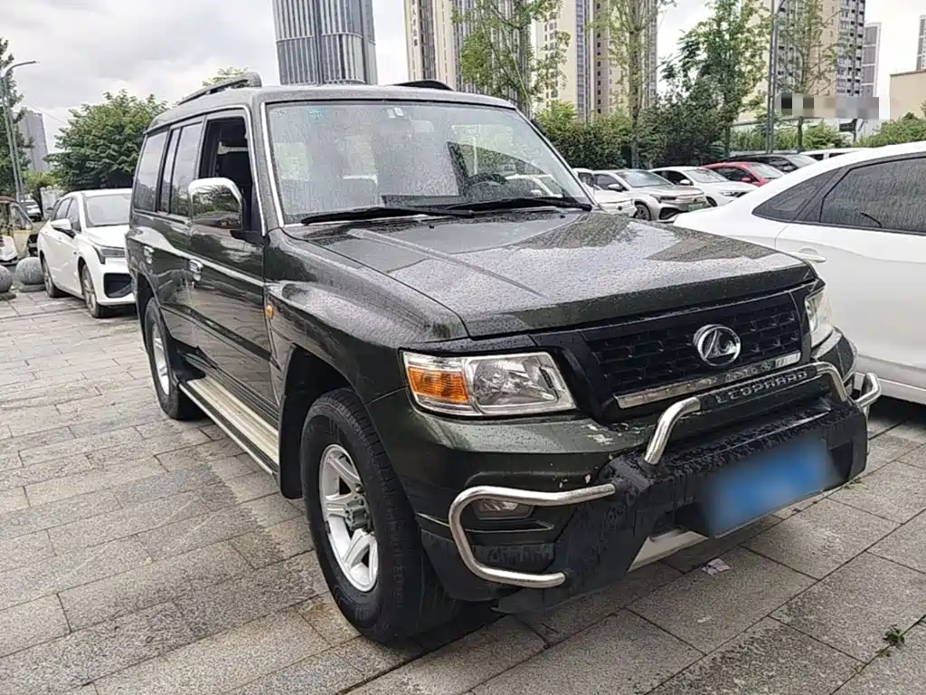 Leopaard Q6 猎豹Q6 2015款 2.4 L 手动两驱精英型