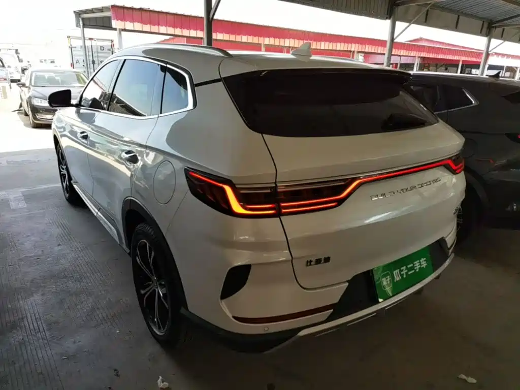 Song PLUS 1.5 T Auto Flagship
