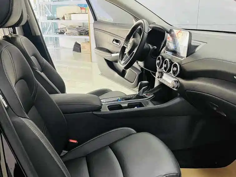 Sylphy 1.6 L XL CVT Joy
