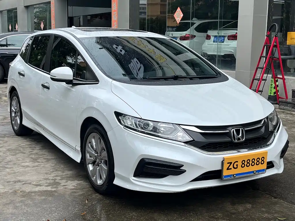 Jade 1.8 L Auto Comfort