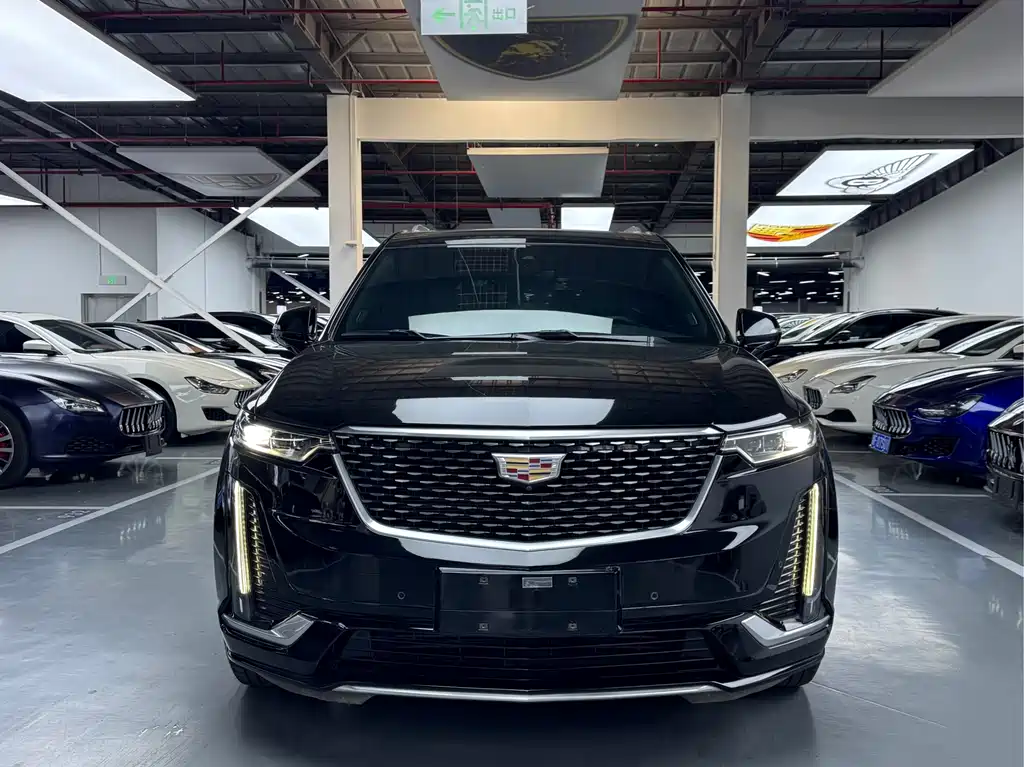 Cadillac XT6 2.0 T 6-seat 4 WD Luxury