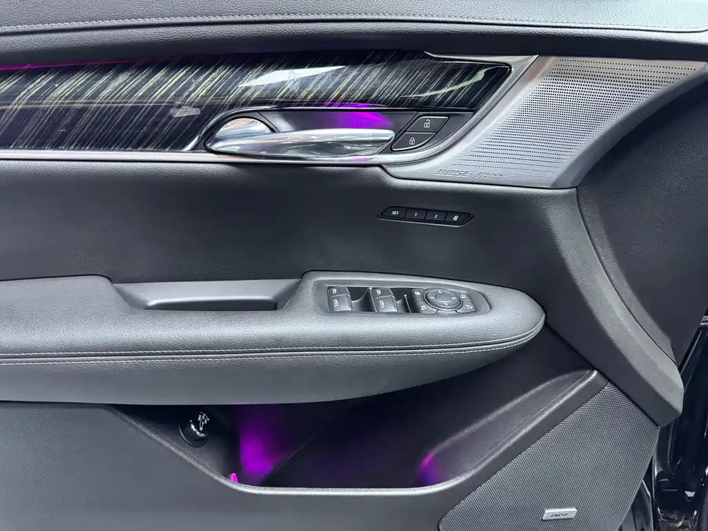 Cadillac XT6 2.0 T 6-seat 4 WD Luxury