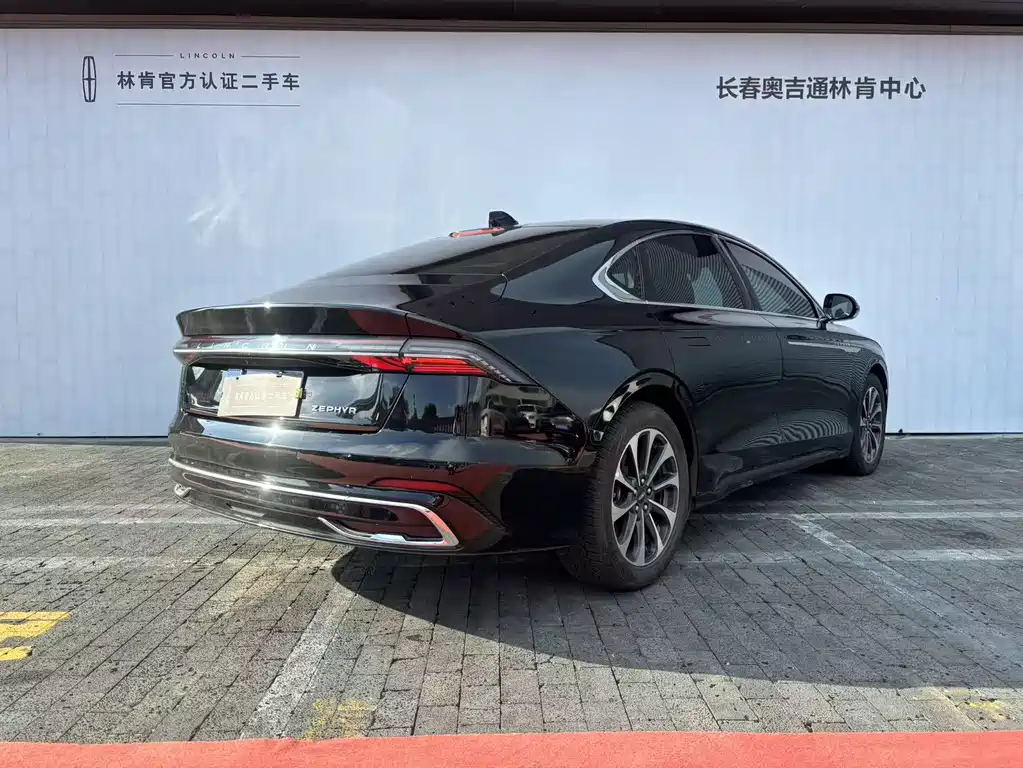Lincoln Z 2.0 T Premium Style