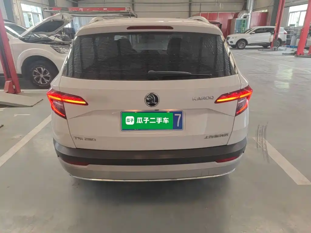 Karoq TSI280 Luxury CN-V