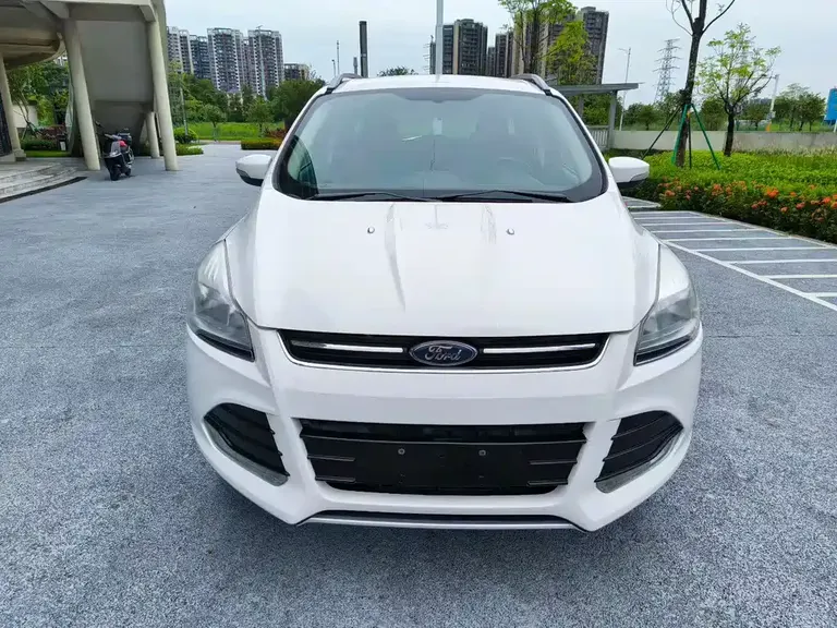 Ford Kuga 1.6 L GTDi 2 WD Comfort