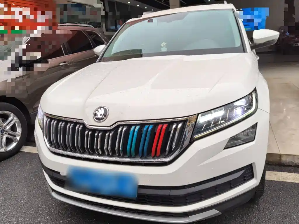 Kodiaq TSI330 5-seat 2 WD Luxury Enjoyment