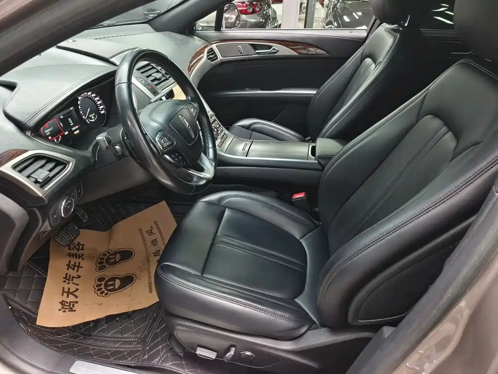 Lincoln MKZ 2.0 T Premium CN-V