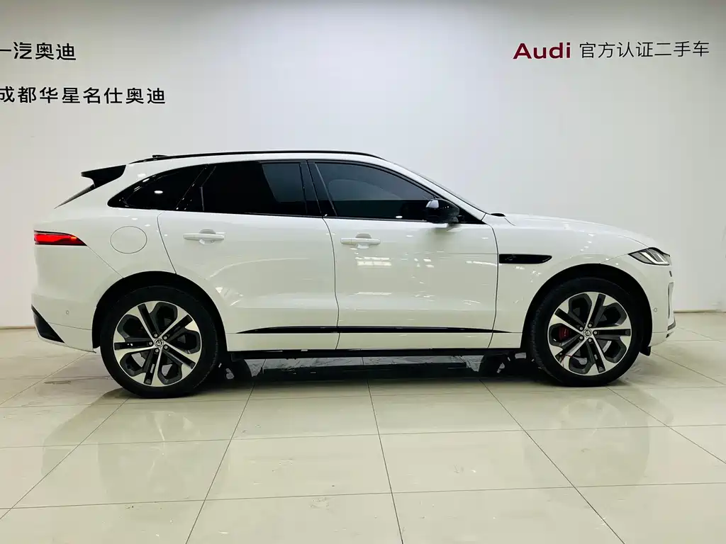 Jaguar F-PACE P250 HSE