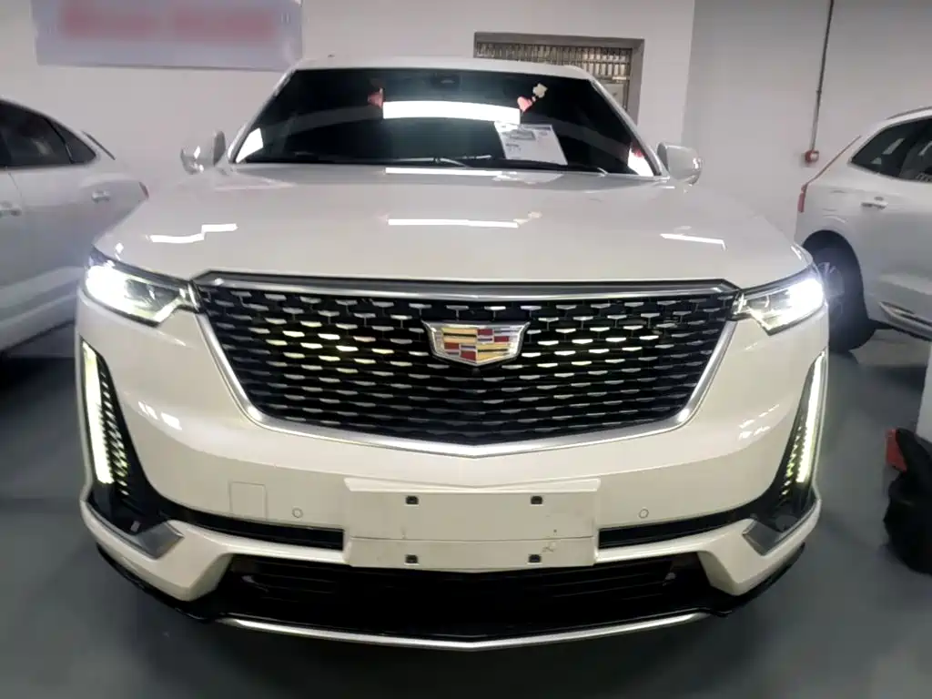 Cadillac XT6 2.0 T 7-seat 2 WD Luxury