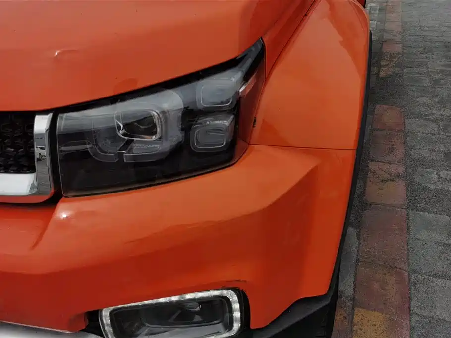BAIC BJ40 2.0 T Auto 4 WD City Hunter Swordsman