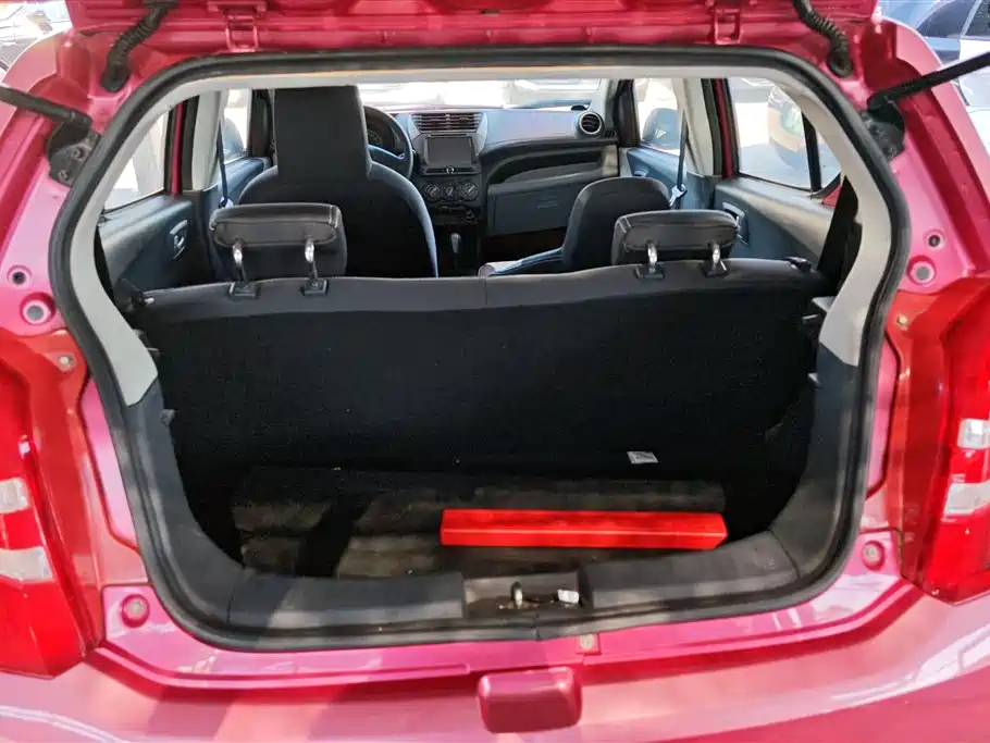 Alto 奥拓 2015款 1.0 L 自动限定型