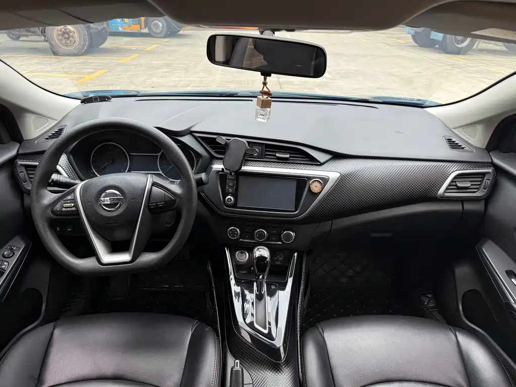 Lannia 1.6 L CVT Smart Cool