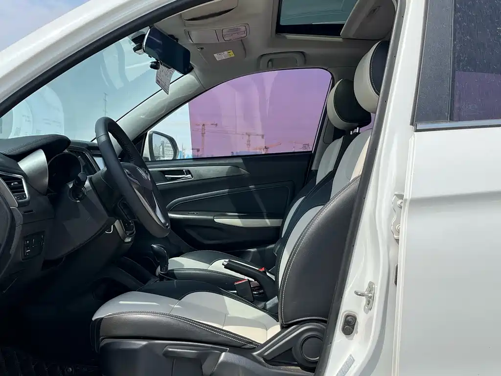 Changan CS35 1.6 L Auto Luxury