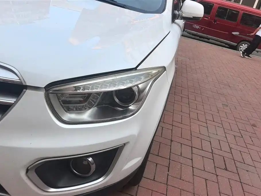 Besturn X80 2.0 L Auto Comfort