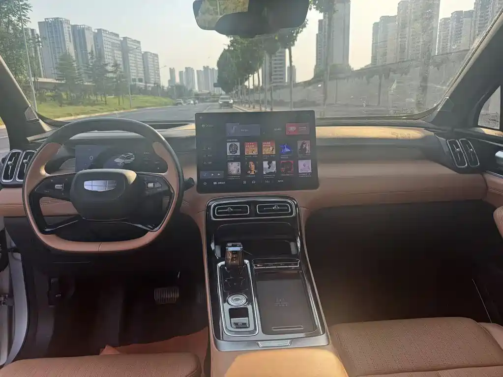 Boyue L 4 th Gen 1.5 TD DCT Splendid