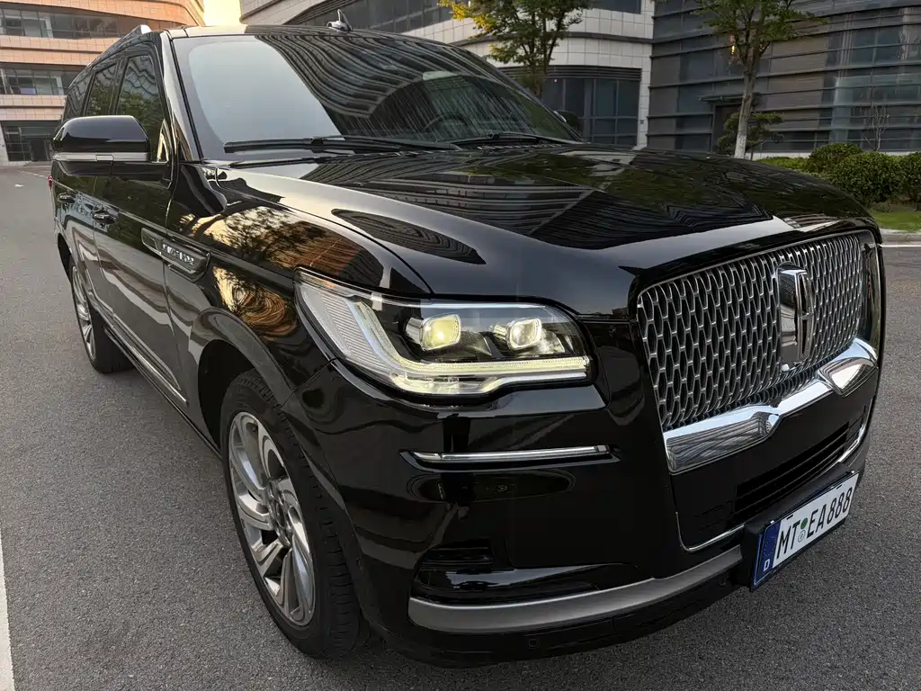 Navigator 3.5 T Honor Shine