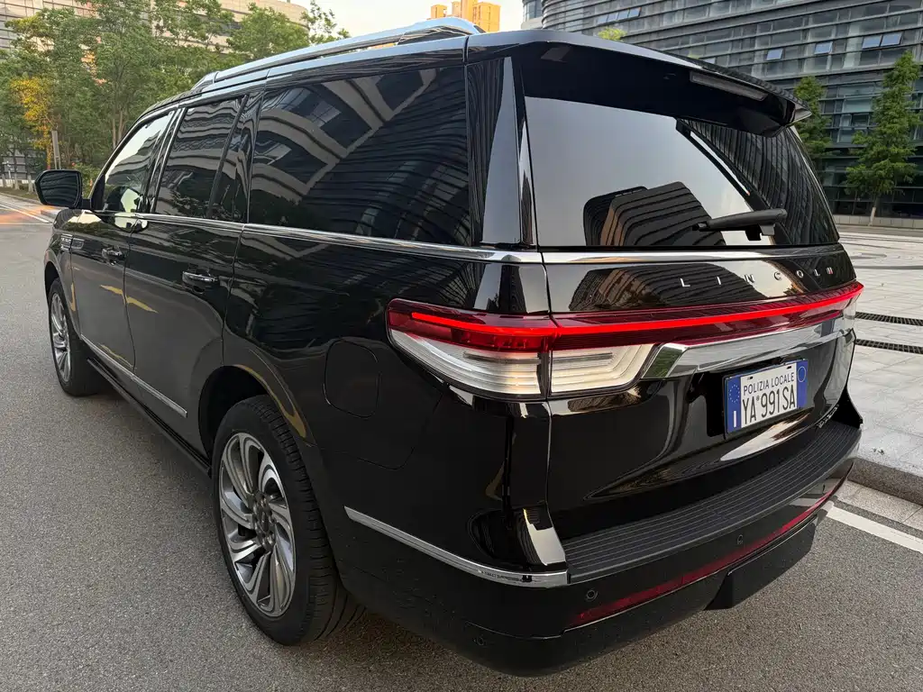 Navigator 3.5 T Honor Shine