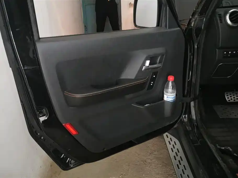 BAIC BJ40 40 L 2.3 T Auto 4 WD Premium