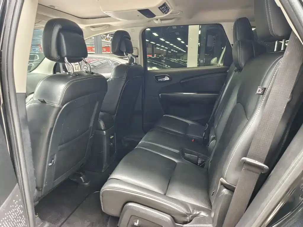 Journey 2.0 TD 4 WD Premium Style