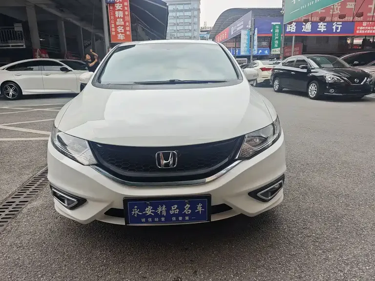 Honda Jade 1.8 L Auto Comfort Elite 5-seat